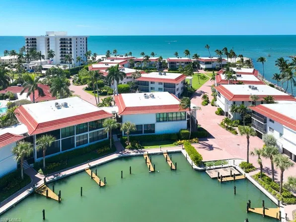 2230 Gulf Shore BLVD N #T4, NAPLES, FL 34102