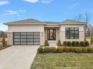 2402 Hallam Ct, West Bloomfield, MI 48323