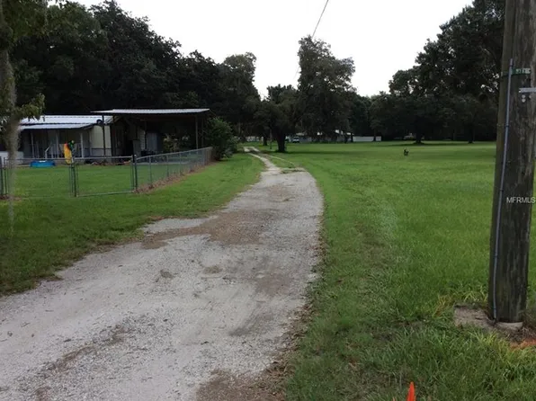 4402 Trailview Pl, Plant City, FL 33567