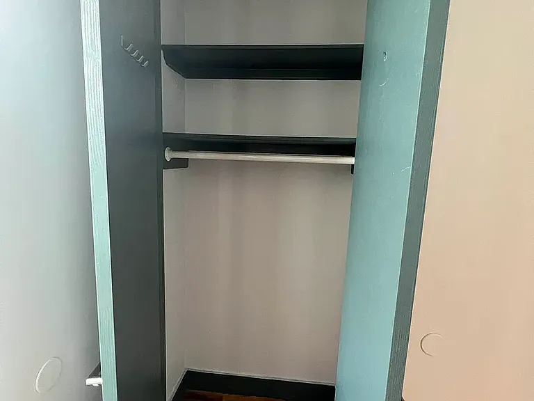 107 Wilson Ave #2R — Photo 8