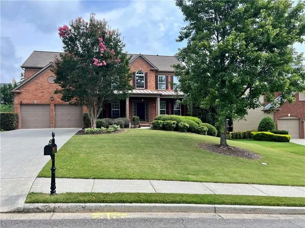 1695 Montcliff Dr, Cumming, GA 30041