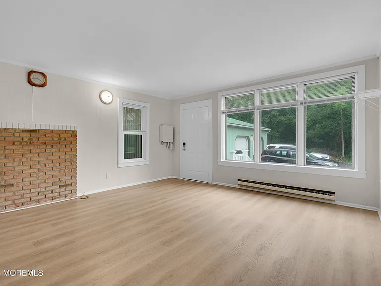 302 Schoolhouse Rd #B — Photo 5