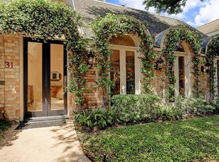 31 River Hollow Ln, Houston, TX 77027