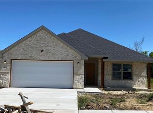 103 Randal Row, Corsicana, TX 75110