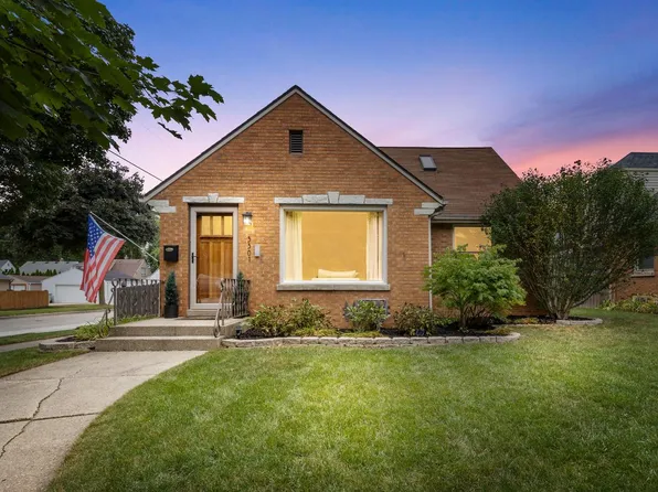 3301 North 85th STREET, Milwaukee, WI 53222