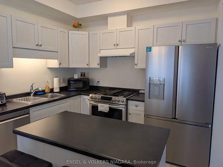 7330 Marvel Dr — Photo 5