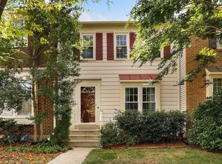 7529 Blanford Ct, Alexandria, VA 22315