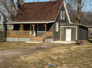 3140 S 3rd St, Southern View, IL 62703