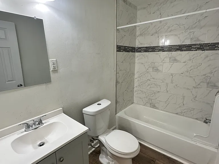 227 Settlers Landing Rd — Photo 12