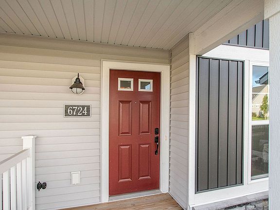 3rd image of 6724 Promenade St NE #34