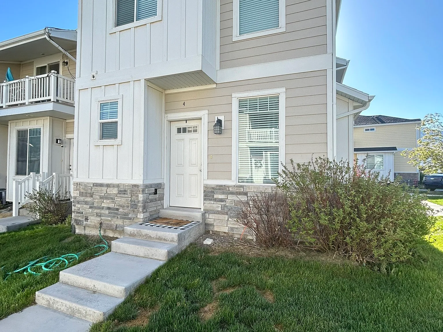 2 bed, 1.5 bath, 1510 sqft, $1,675 — Photo 1