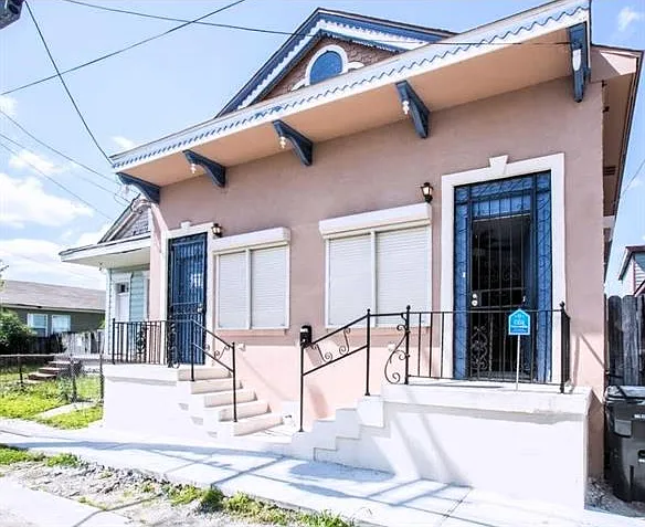 1831 N Miro St — Photo 34