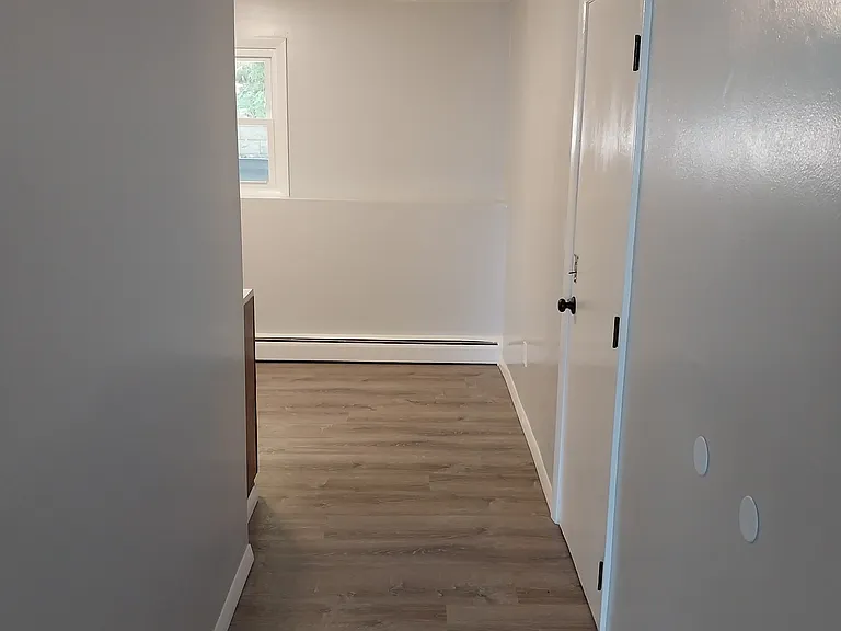 124 Ash St #1N — Photo 2