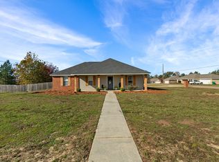3 Mercer Dr, Petal, MS 39465