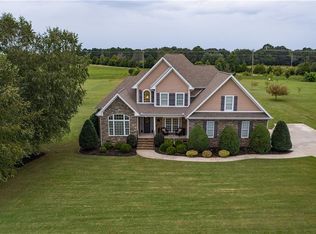 16 Ione Cir, Williamston, SC 29697