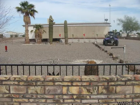760 W Mountain View Ln, Quartzsite, AZ 85346