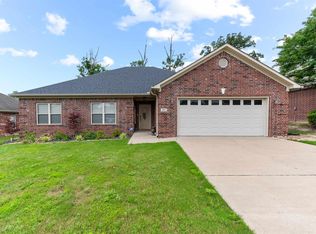 403 Merril Dr, Benton, AR 72015