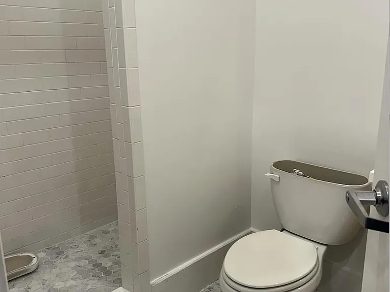 131 S Gay St #202 — Photo 8