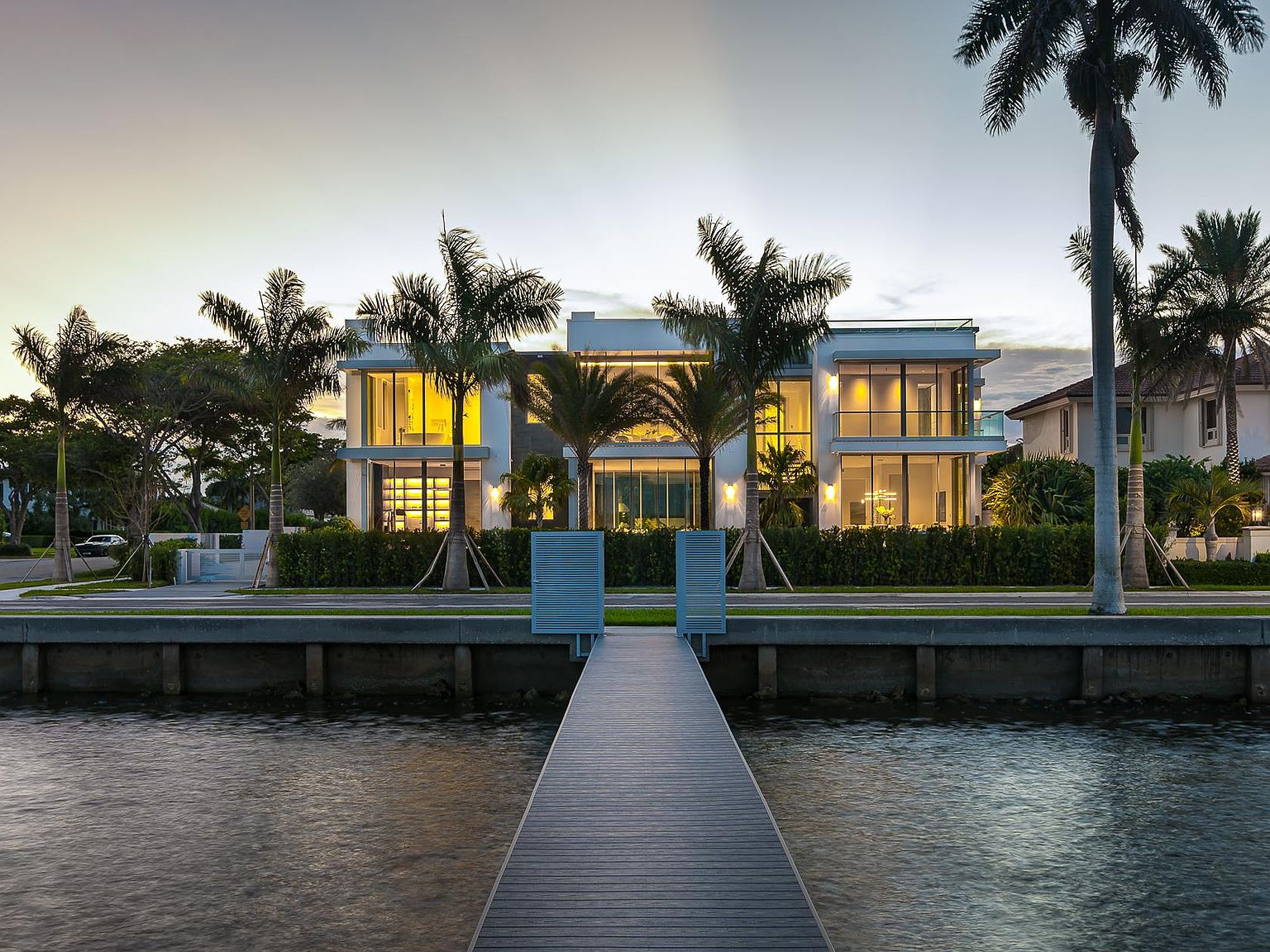 土曜日価格 adidas ZX 8000 Ø27 Berlin City Series Men's - HP2364 - US