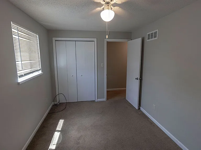 1305 N Golf Blvd #A — Photo 20