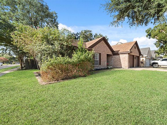 2nd image of 19903 Ricewood Way