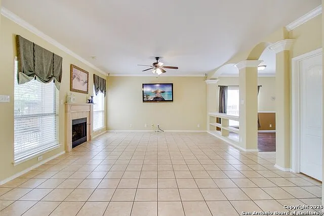 606 Mesa Ln — Photo 11