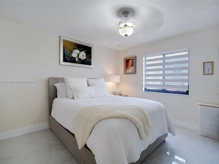 13370 SW 89th Ter #E — Photo 15