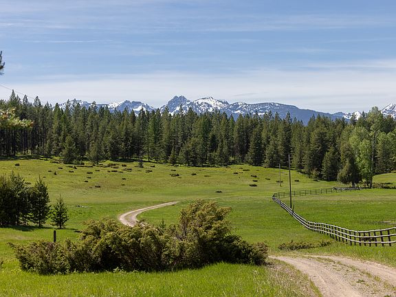 12th image of this home