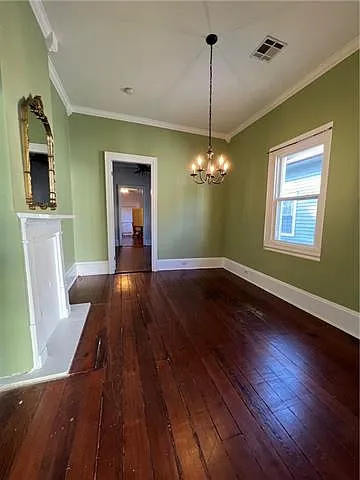 1033 Port St — Photo 5
