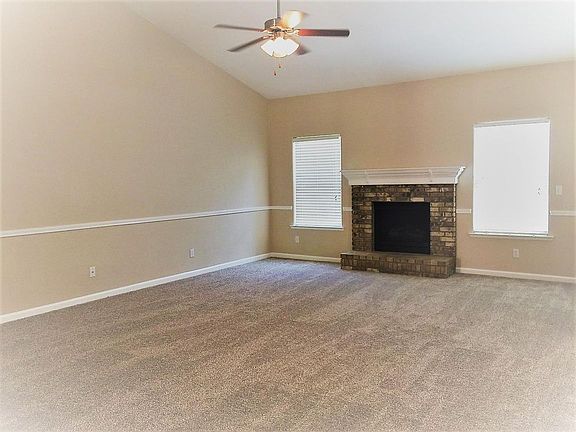 4th image of 5221 W Oriole Ave