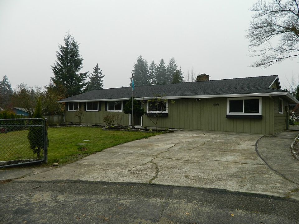 1st image of 12908 3rd Avenue Ct E
