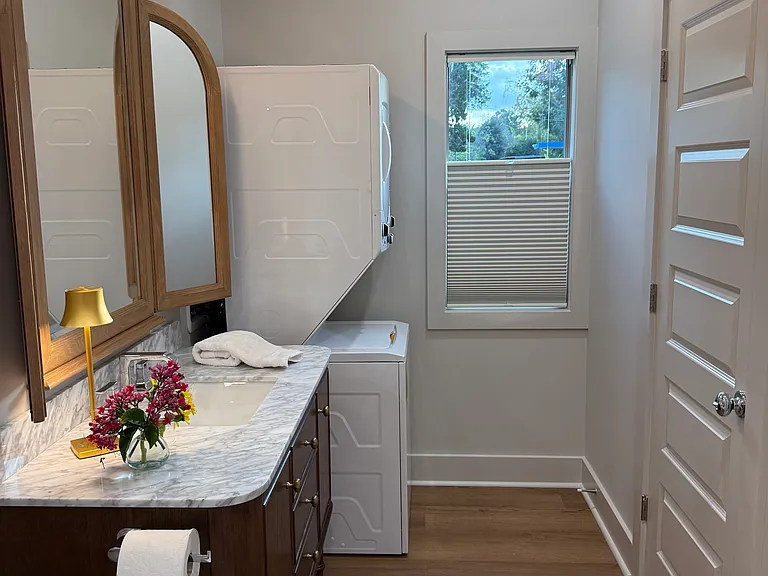 605 General Mouton Ave #102 — Photo 22