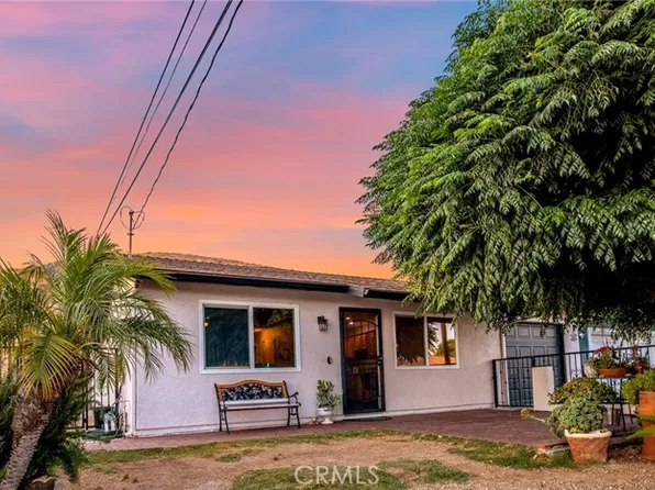 1041 Mill St, Lake Elsinore, CA 92530