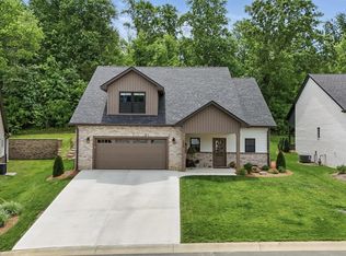 235 Winston Pl, Johnson City, TN 37615