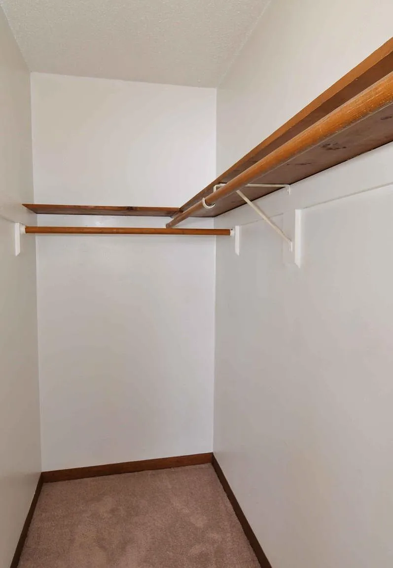 2 bed, $835 — Photo 2