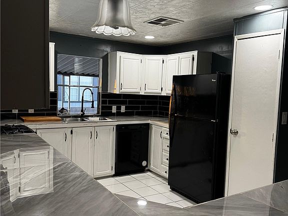 3rd image of 3785 Kolanut Ln