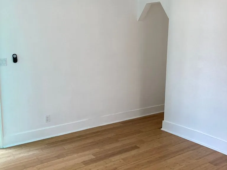 "Lofts @ Larchmont"- Lofts at Larchmont LLC — Photo 20