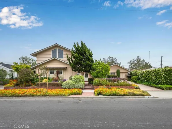 11582 Weatherby Rd, Los Alamitos, CA 90720