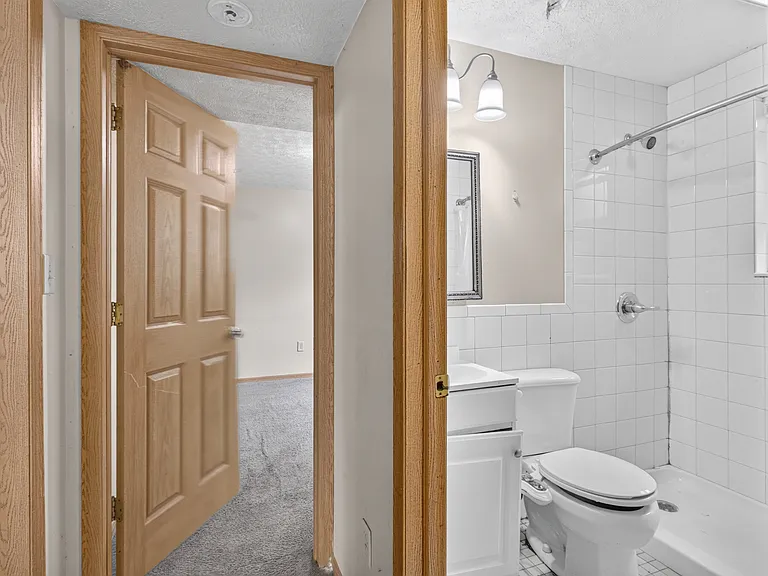 211 Park Ave #2 — Photo 8