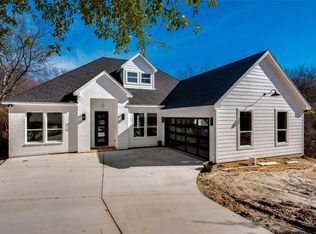 7500 Westwind Ct, Fort Worth, TX 76179