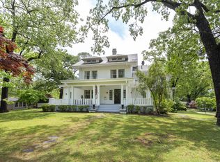 801 Forrest Dr, Homewood, AL 35209