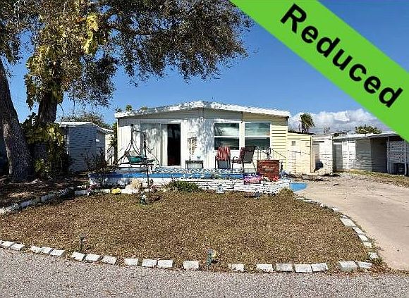 1st image of 909 Kenoma W