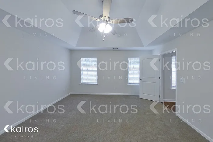 822 Heather Dr — Photo 15