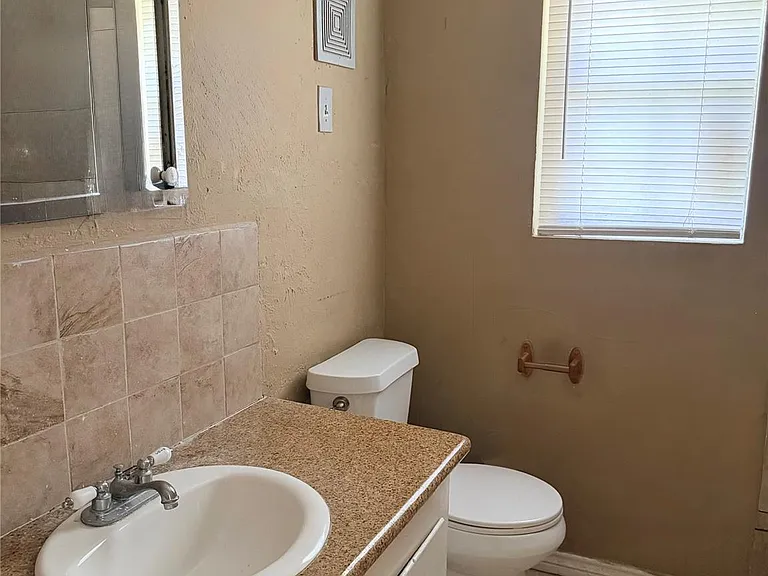 5343 Beechnut St — Photo 10