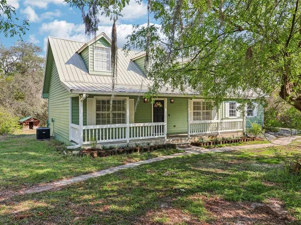 490 Hidden Ridge Dr, Deltona, FL 32725