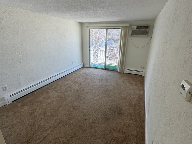 Delmont Estates — Photo 17