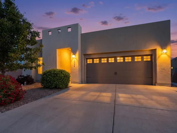 10932 Topacio St NW, Albuquerque, NM 87114
