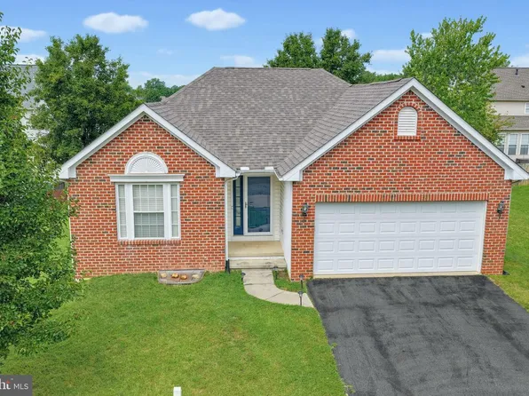 57 Houston St, Dover, DE 19901
