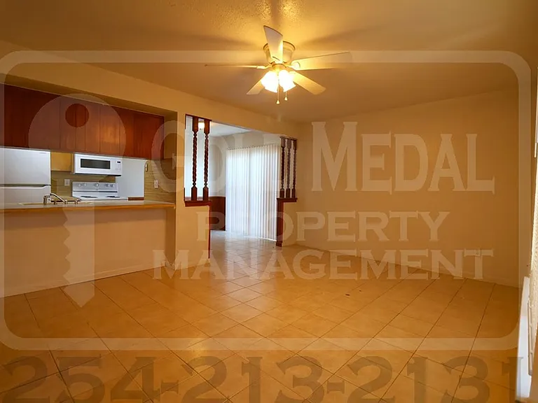 3906 Charolais Dr — Photo 3