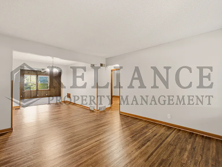 1620 E Selma St — Photo 19
